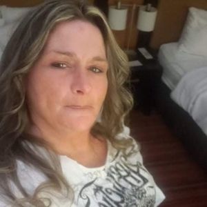 Meet your Posher, Bobbi